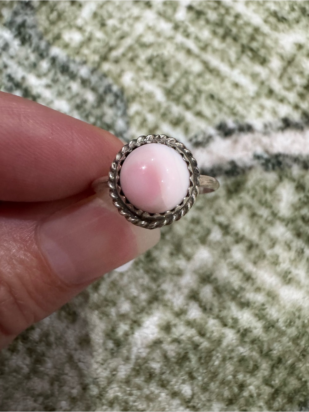 Native American Sterling Silver Pink Conch Ring